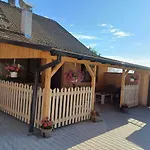 Dobešov Venkovský dům *