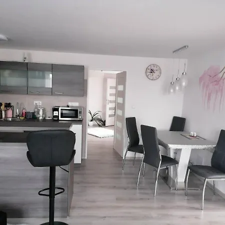 Dobesov Landhaus Cernovice (Vysocina)