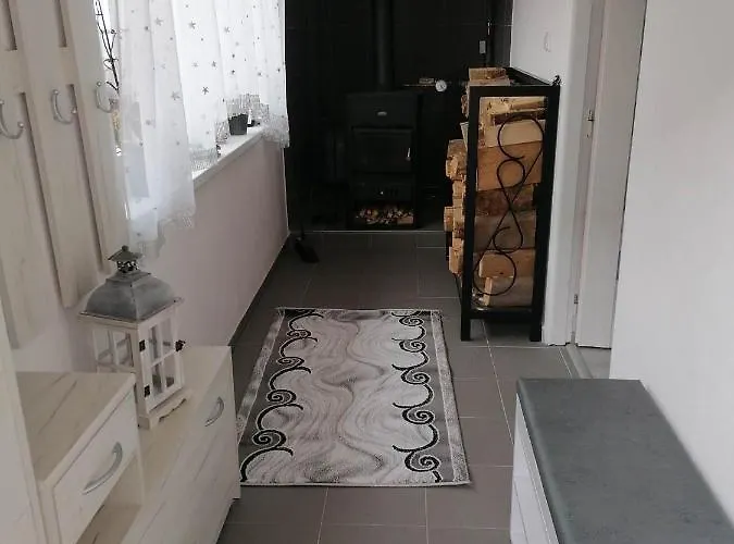 Dobesov Gospodarstwo wiejskie Cernovice (Vysocina)